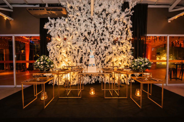 salon y decoracion de cumple de 15